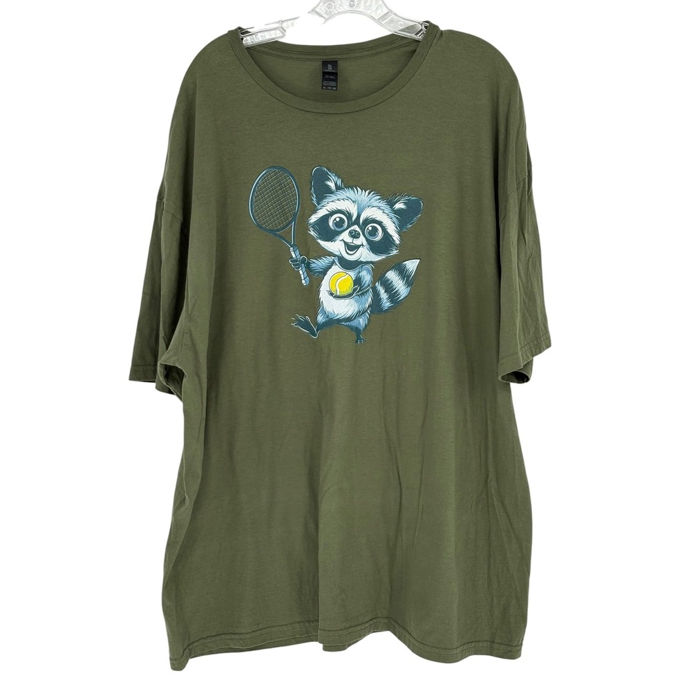 Gildan T-Shirt Green Raccoon Tennis Graphic 100% Cotton 3XL